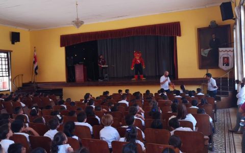 Escuela Juan Rafael Mora