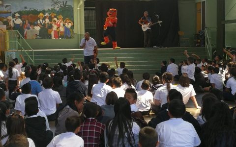 Escuela José Ezequiel Gonzalez